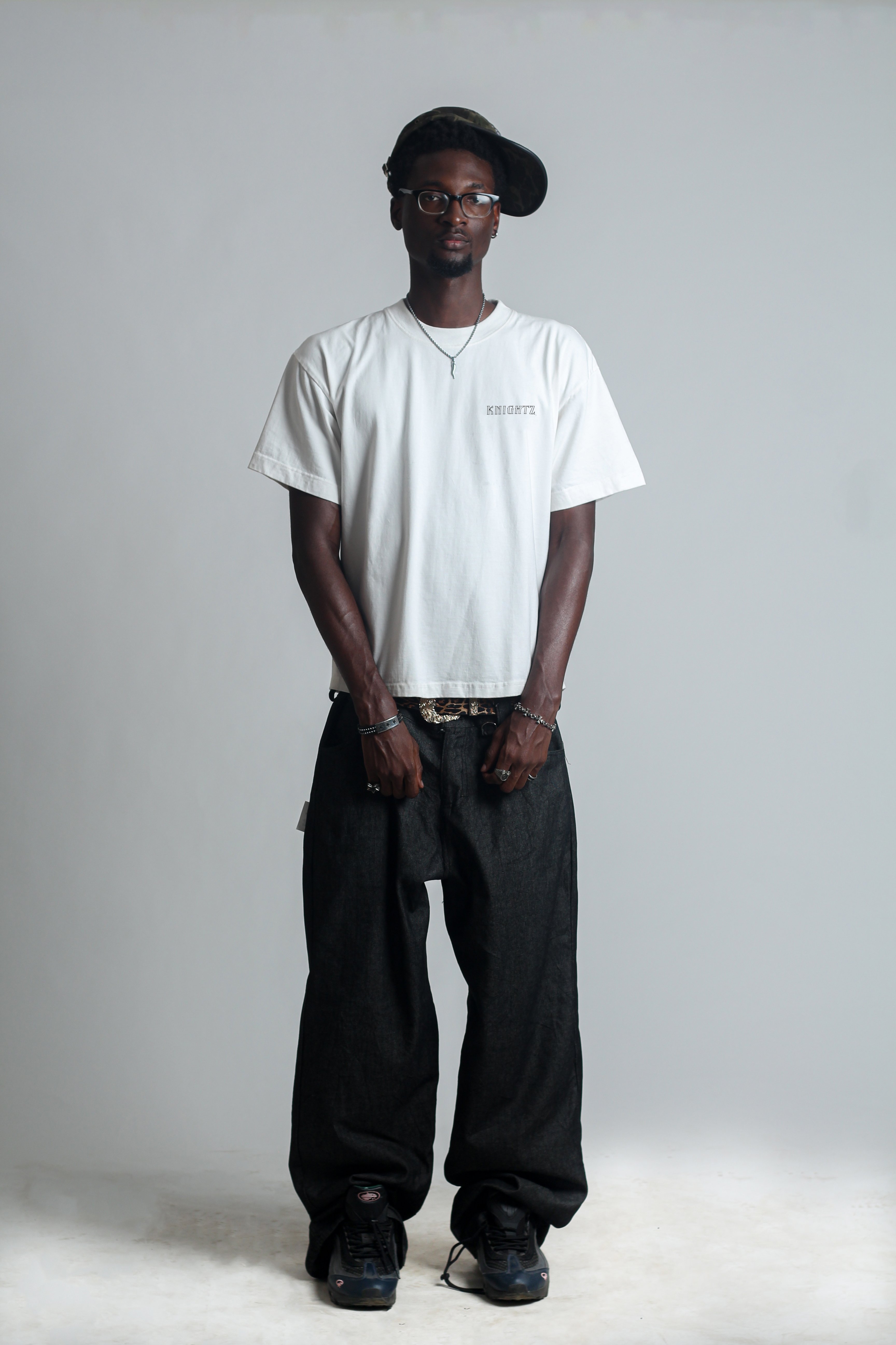 KNIGHTZ basic tees